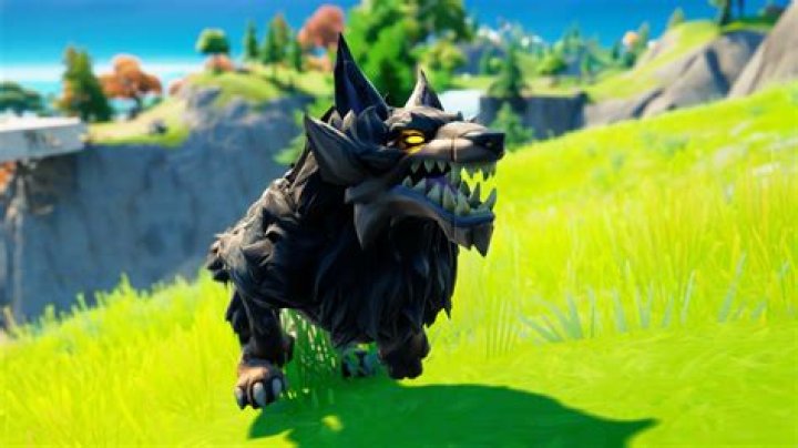 How do you tame wolves in fortnite