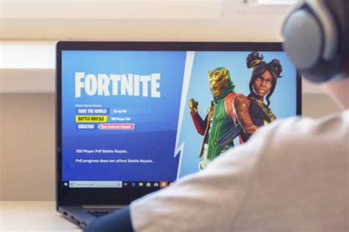 How much storage is fortnite on pc
