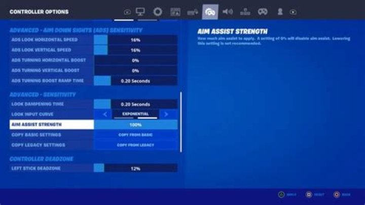 How to get aim assist on fortnite