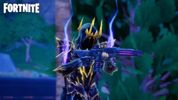 How to get cube queen in fortnite