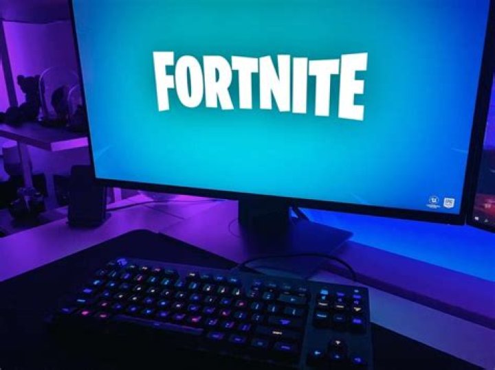 How to play fortnite on computer
