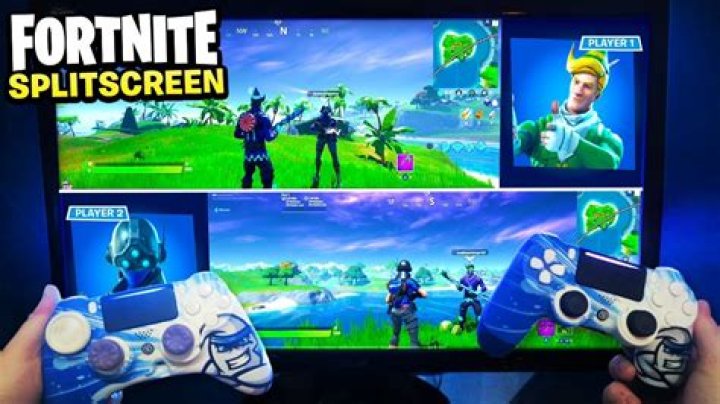 How to play split screen fortnite ps4