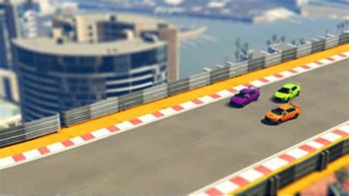 How to play tiny racers in gta 5