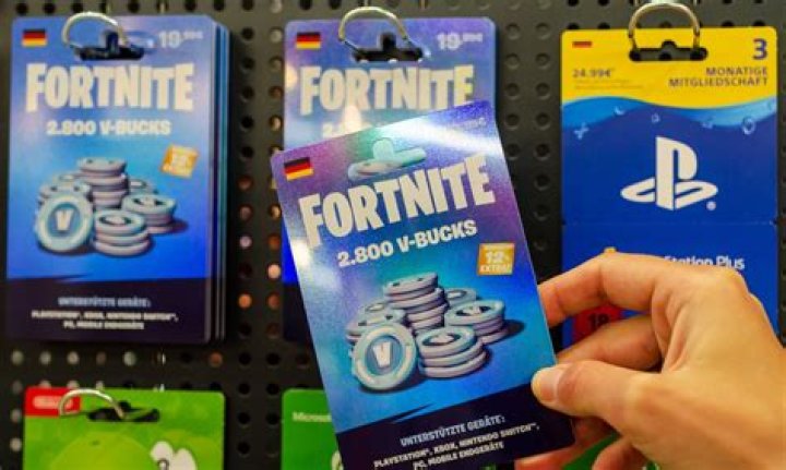How to redeem fortnite v bucks card