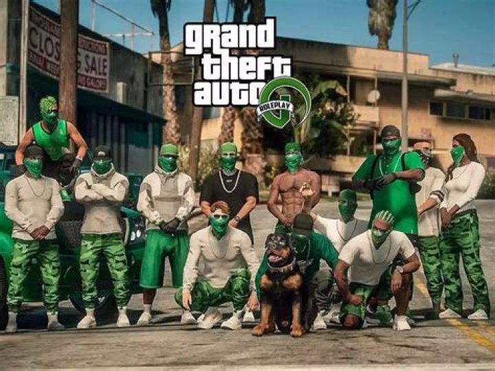 How to talk in gta rp