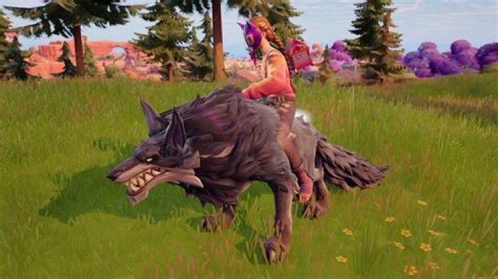 How to tame fortnite wolves
