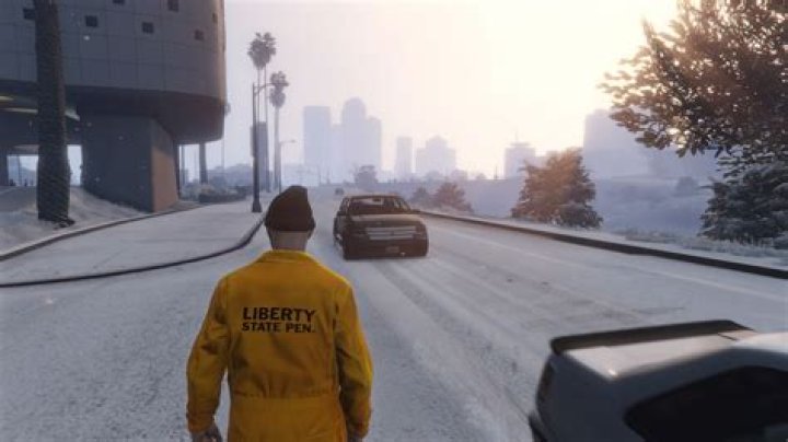 How to throw snow in gta