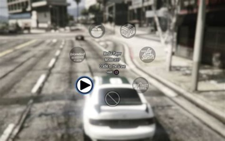 How to use media player gta online