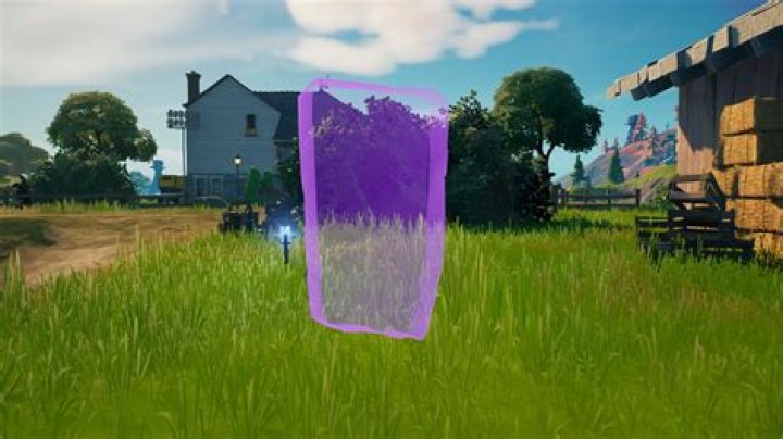 Where is the command symbol in fortnite
