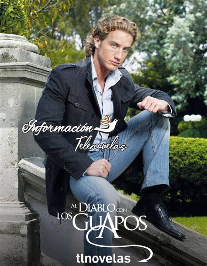 Where to watch al diablo con los guapos